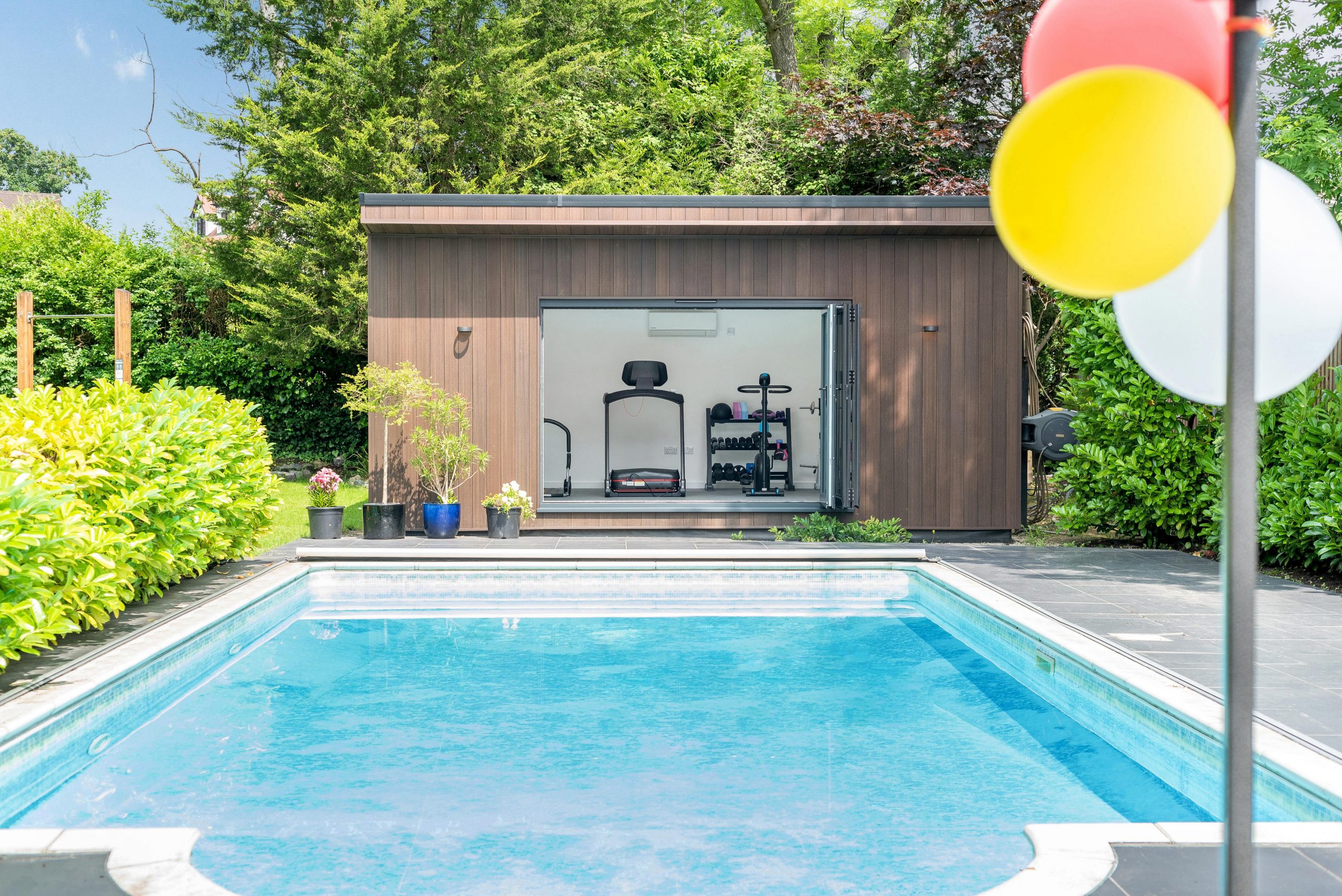contemporary garden room in Essex