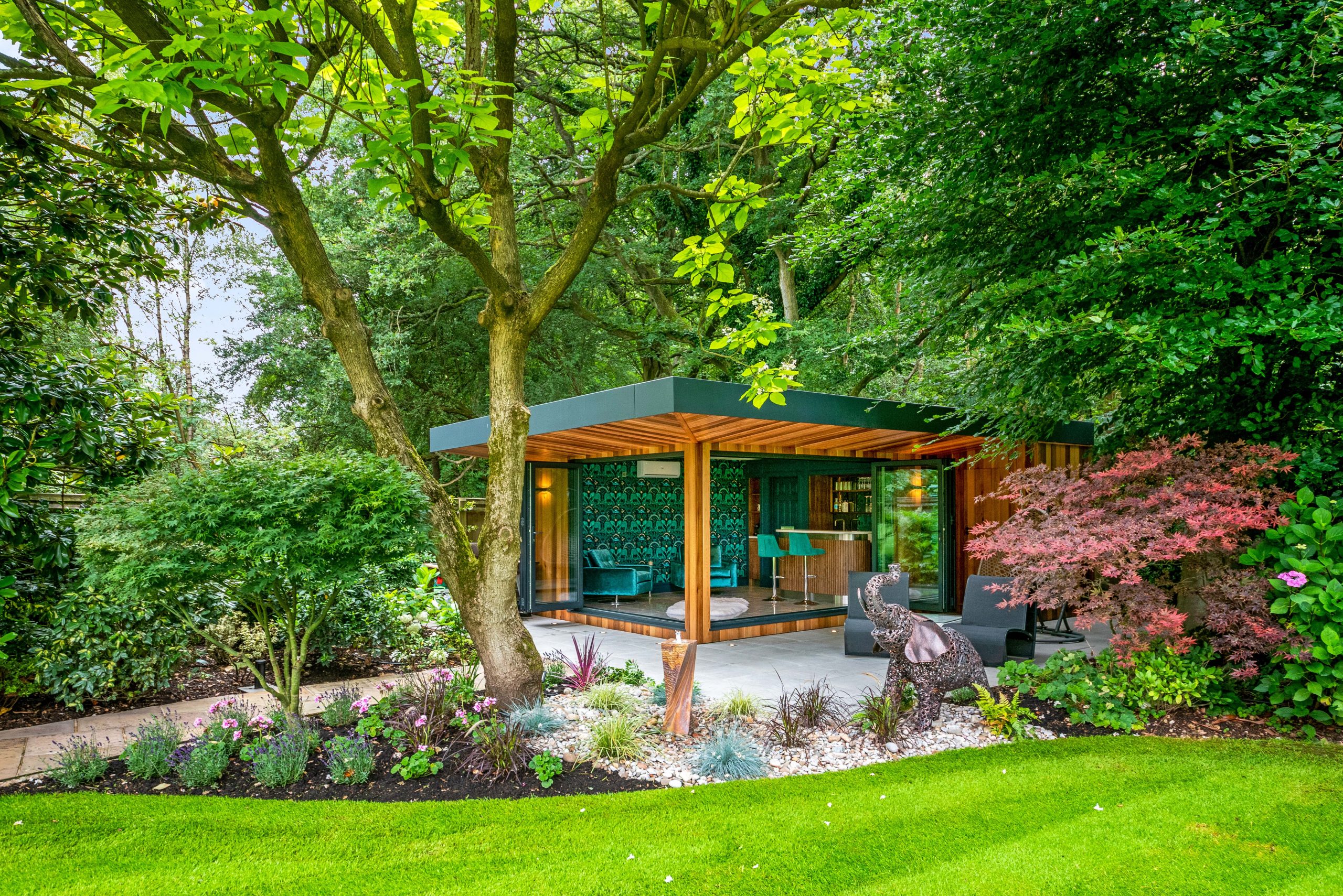 bespoke garden rooms buckinghamshire