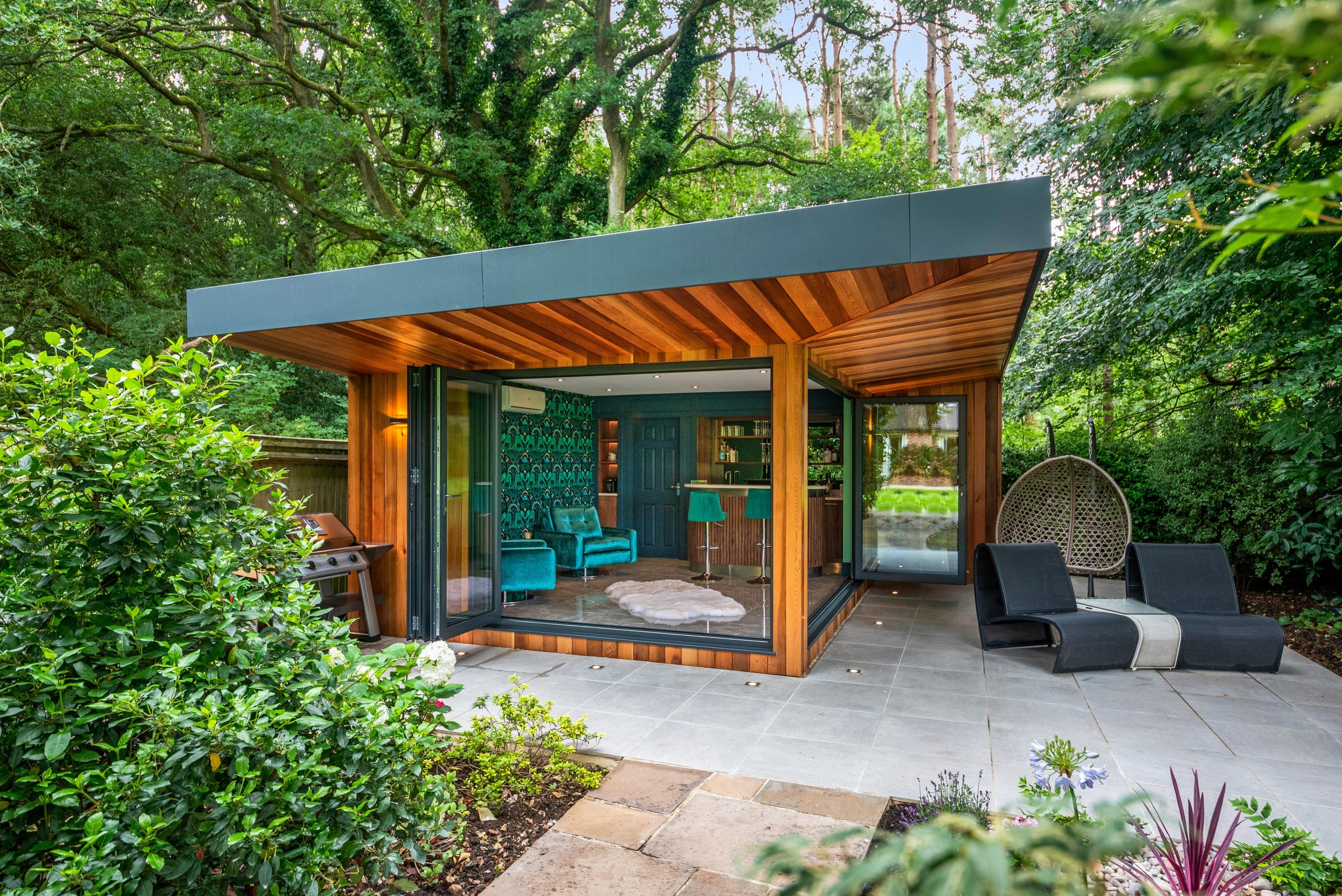bespoke garden rooms buckinghamshire