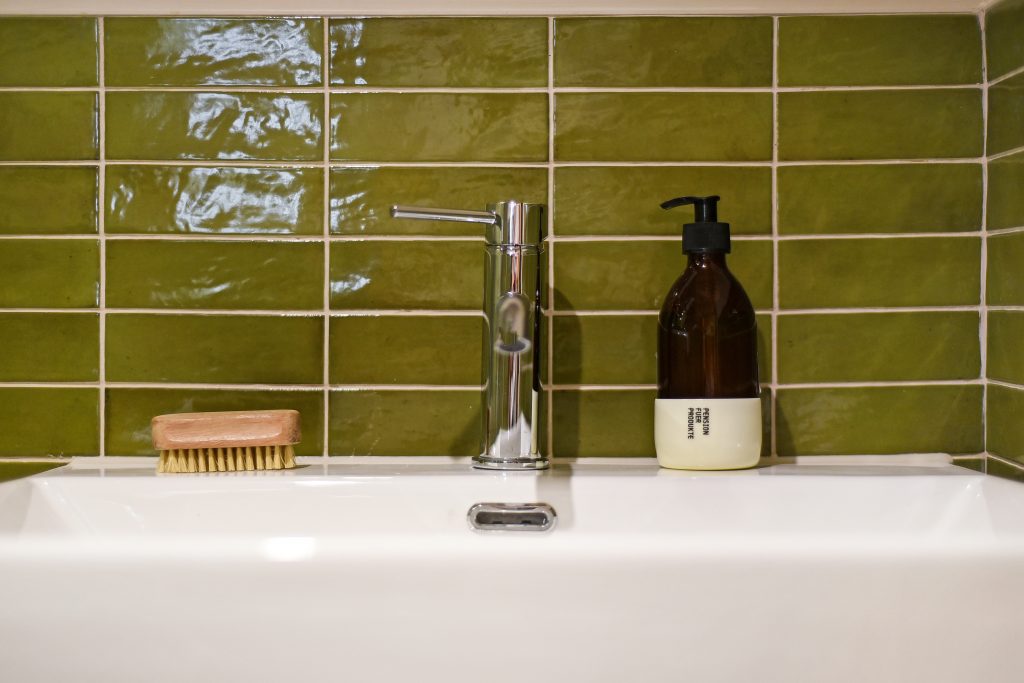 The Benefits Of Installing A Sustainable Dry Toilet In Your Bespoke Garden Room