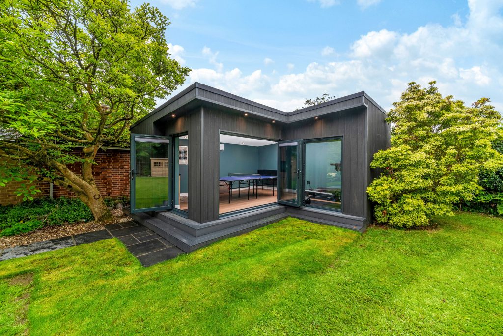 L-Shaped Garden Room Ideas: Maximising Space and Style