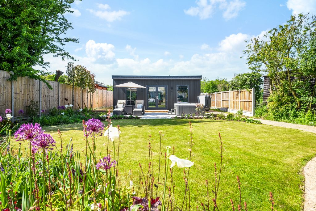Visit a Garden Room Near You: See a Hawksbeck Garden Room in Real Life