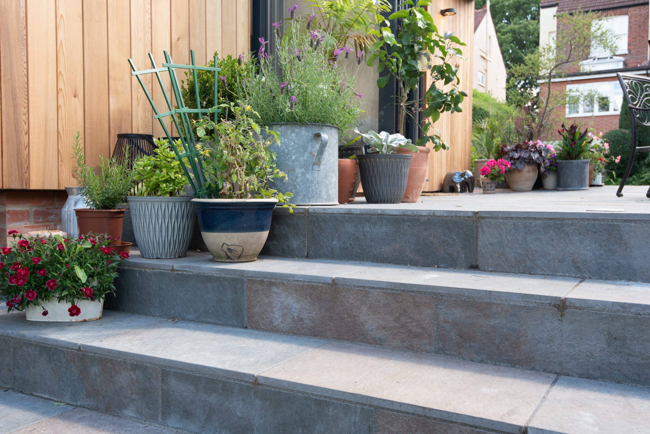 garden room surrounds
